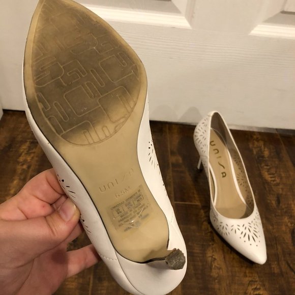 Unisa White Pointed Heels - Picture 5 of 5